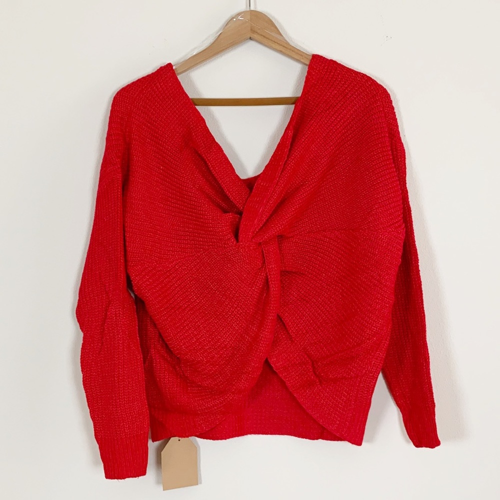 Twist Back Sweater - Picture 4 of 5